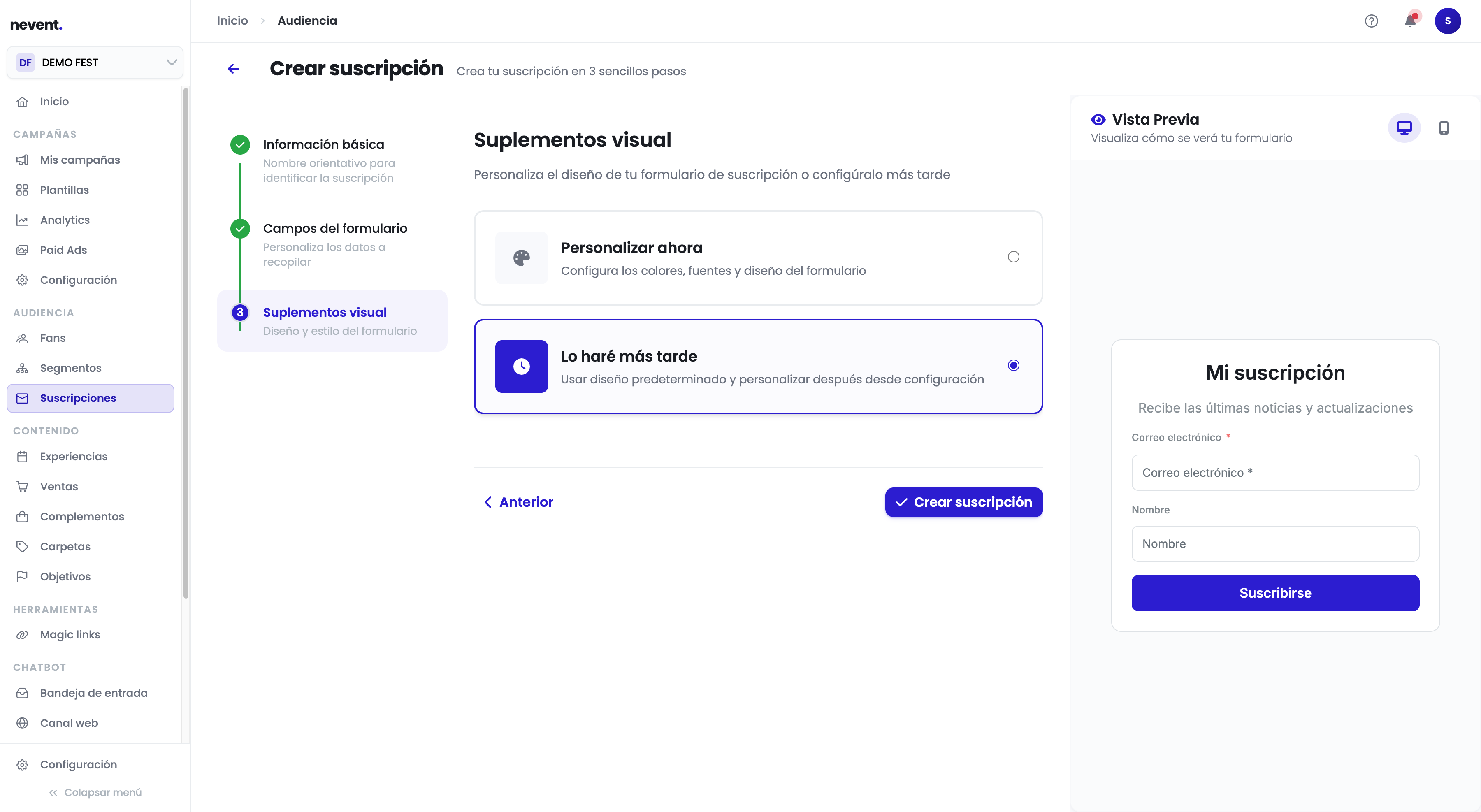 Pantalla "Suplementos visual" con las dos opciones: "Personalizar ahora" (con icono de paleta) y "Lo haré más tarde" (con icono de reloj), y el botón "Crear suscripción" en la parte inferior