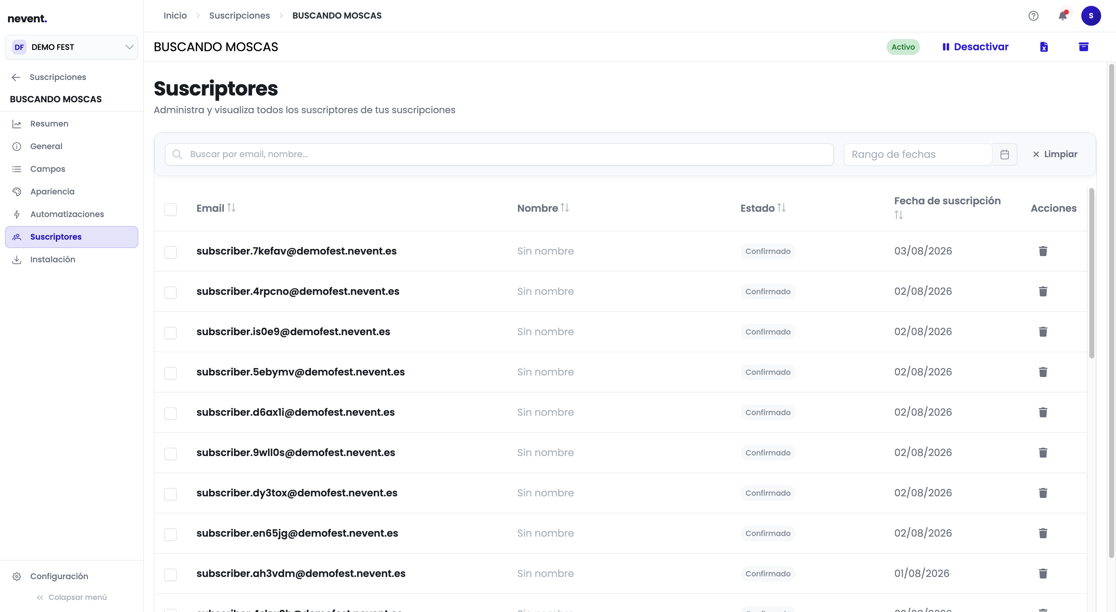 Sección "Suscriptores" del formulario "BUSCANDO MOSCAS" con la lista de 5.716 suscriptores, mostrando columnas de Email, Nombre, Estado ("Confirmado") y Fecha de suscripción